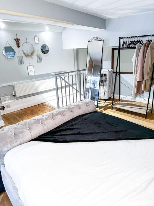 Escape - Centre - Parking Available! Appartement *