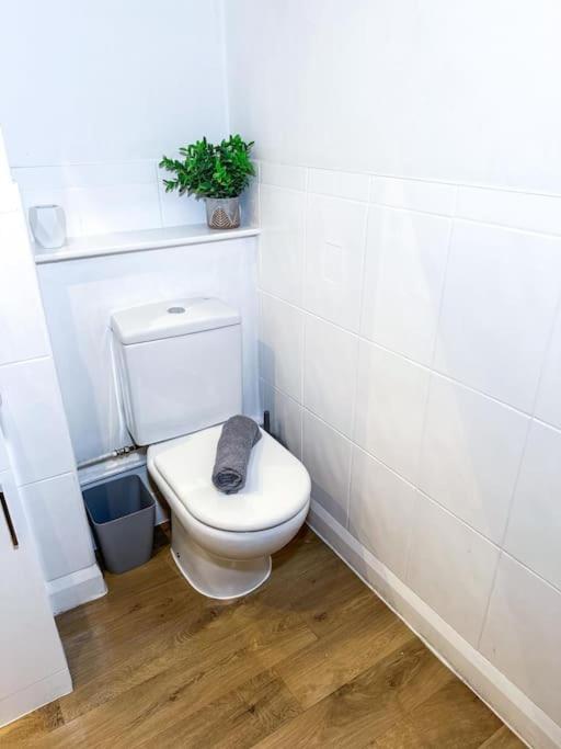 Escape - Centre - Parking Available! * Nottingham